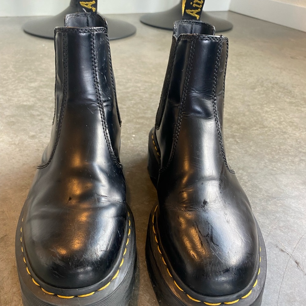 Dr. Martens platform Chelsea boots - Picture 6 of 6
